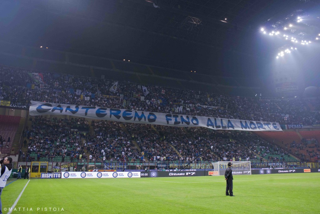 Curva_Nord_CANTEREMO_FINO_ALLA_MORTE