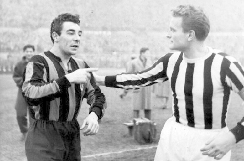campionato_1953-54_-_juventus-inter_benito_lorenzi_e_giampiero_boniperti-hashtaginter-it